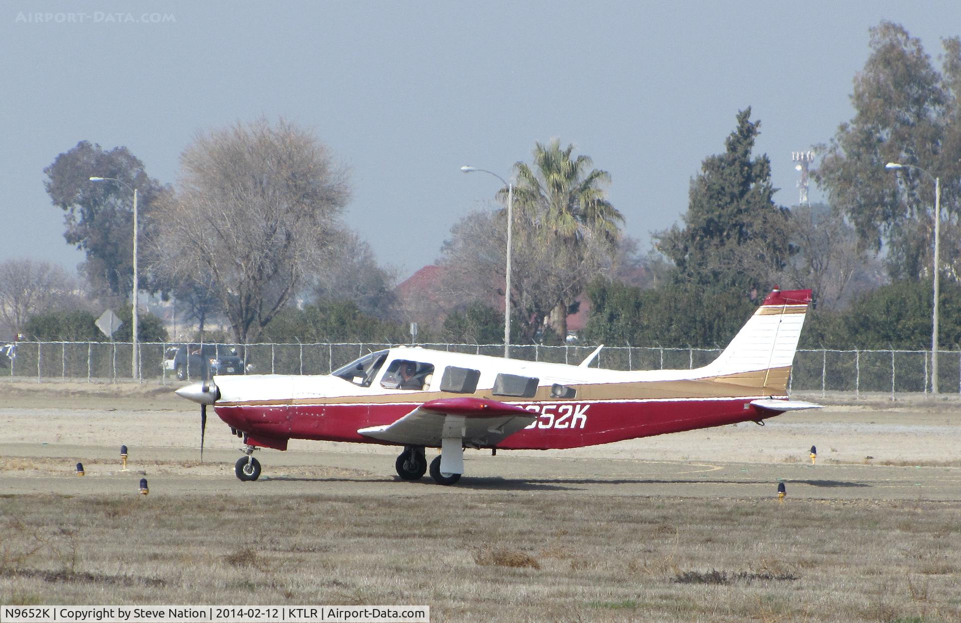 N9652K, 1976 Piper PA-32R-300 Cherokee Lance C/N 32R-7680238, privately-owned Piper PA-32R-300 from Marysville, CA @ Mefford Field (Tulare, CA) for the 2014 International Ag Expo