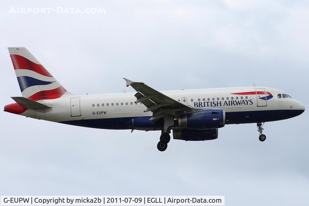 G-EUPW, 2001 Airbus A319-131 C/N 1440, Landing