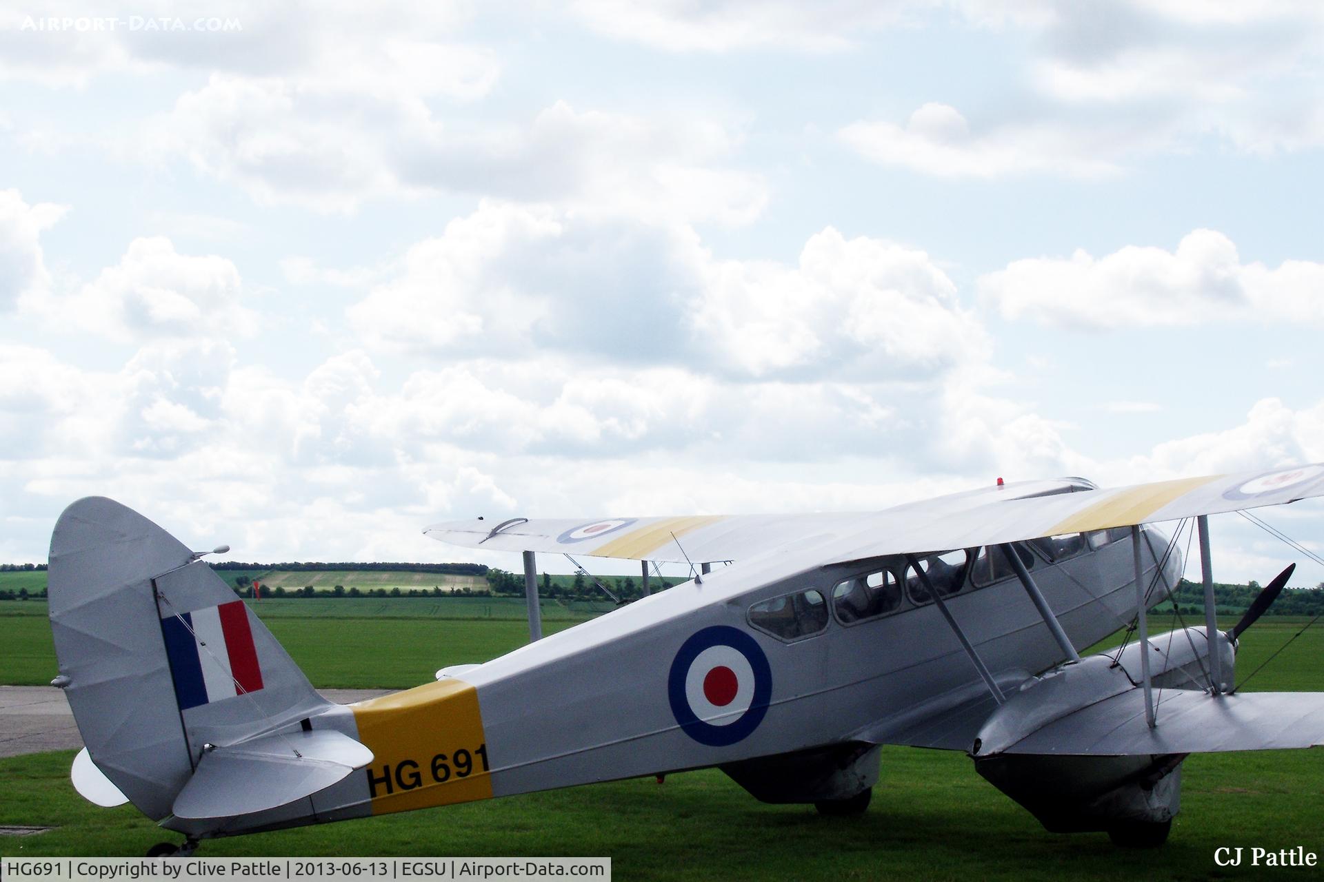 HG691, 1943 De Havilland DH-89A Dominie/Dragon Rapide C/N 6676, On pleasure flight duty at Duxford