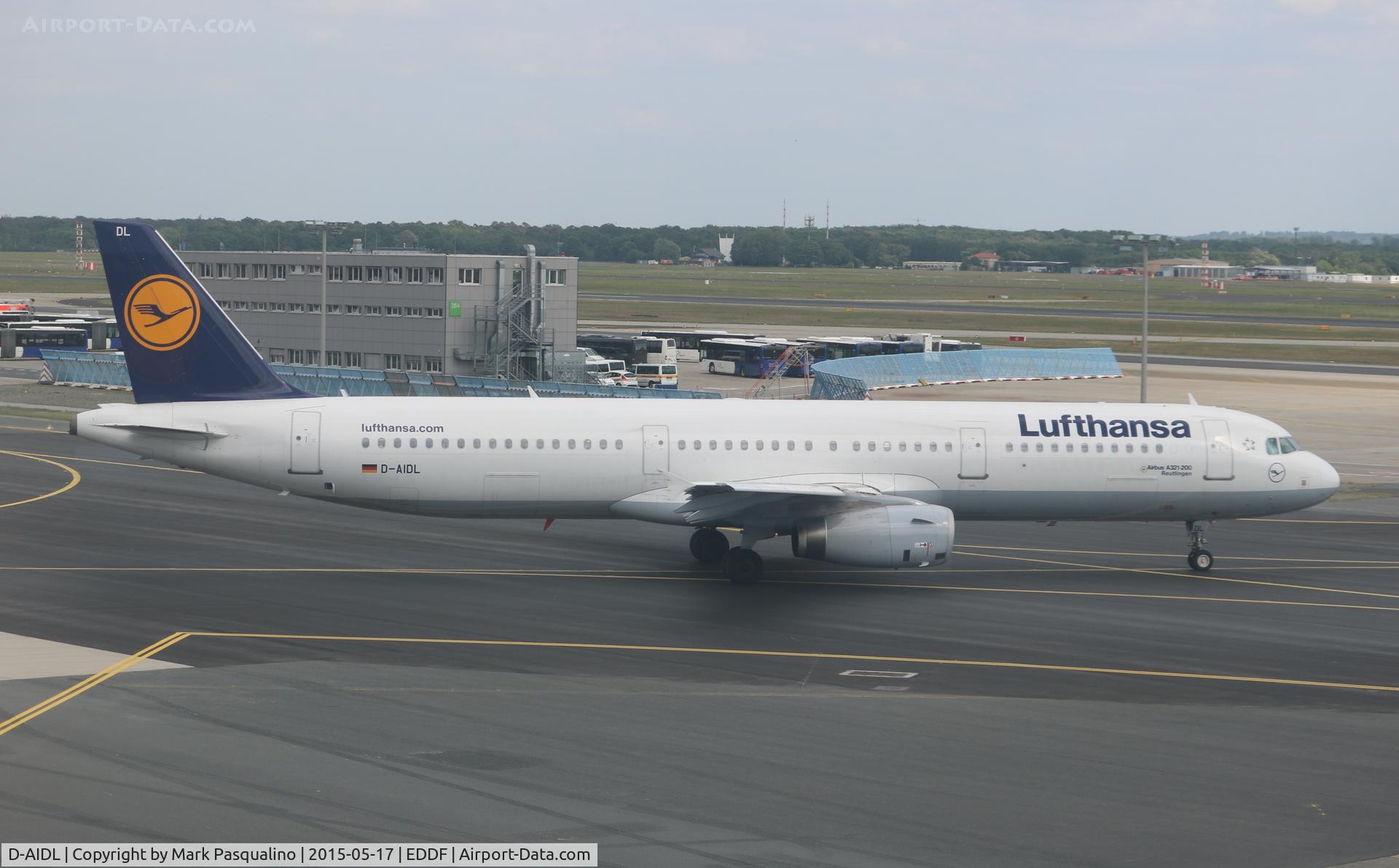 D-AIDL, 2011 Airbus A321-231 C/N 4881, Airbus A321