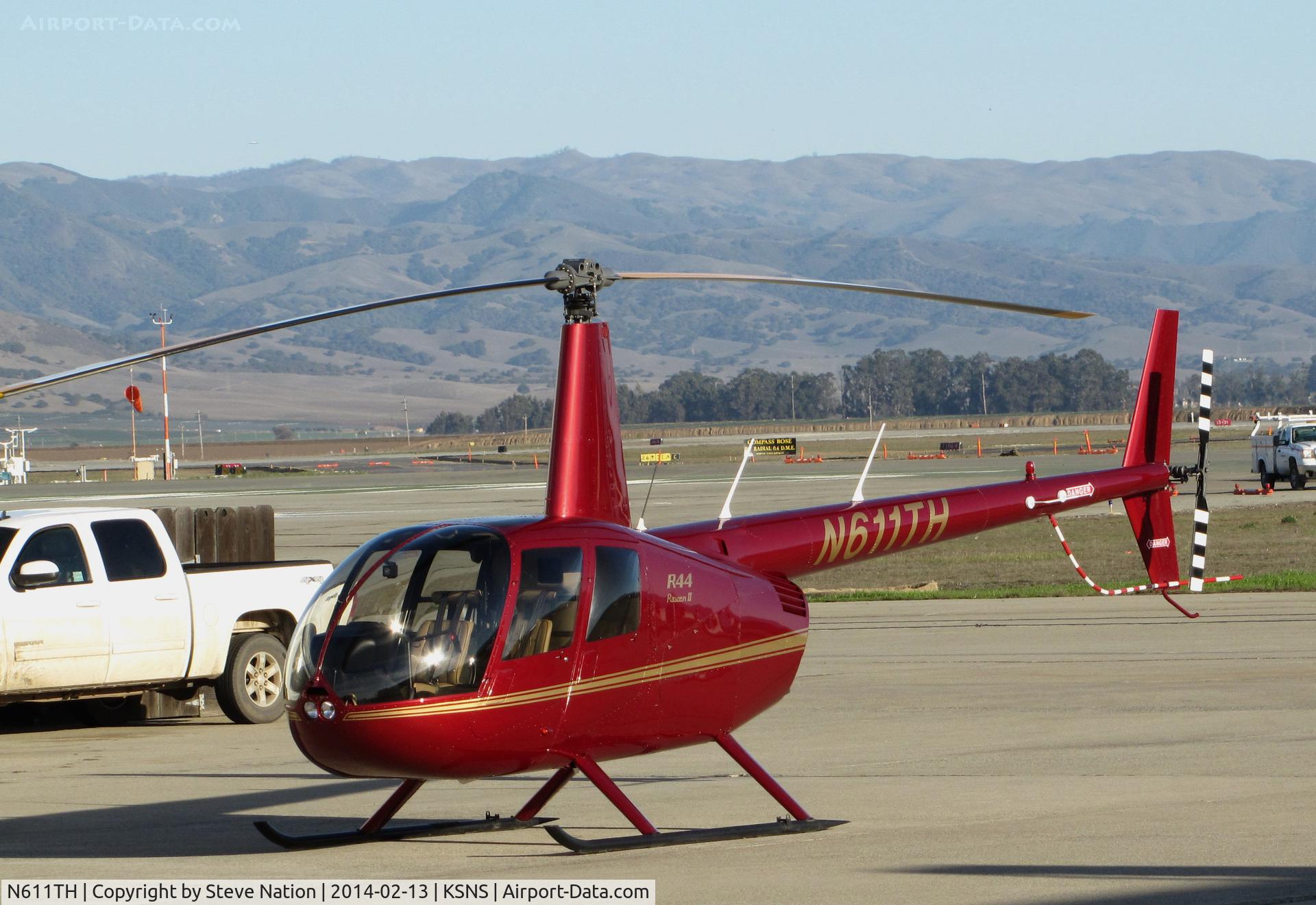 N611TH, 2008 Robinson R44 II C/N 12344, Beautifully painted Robinson R44 II @ Salinas Municipal Airport, CA