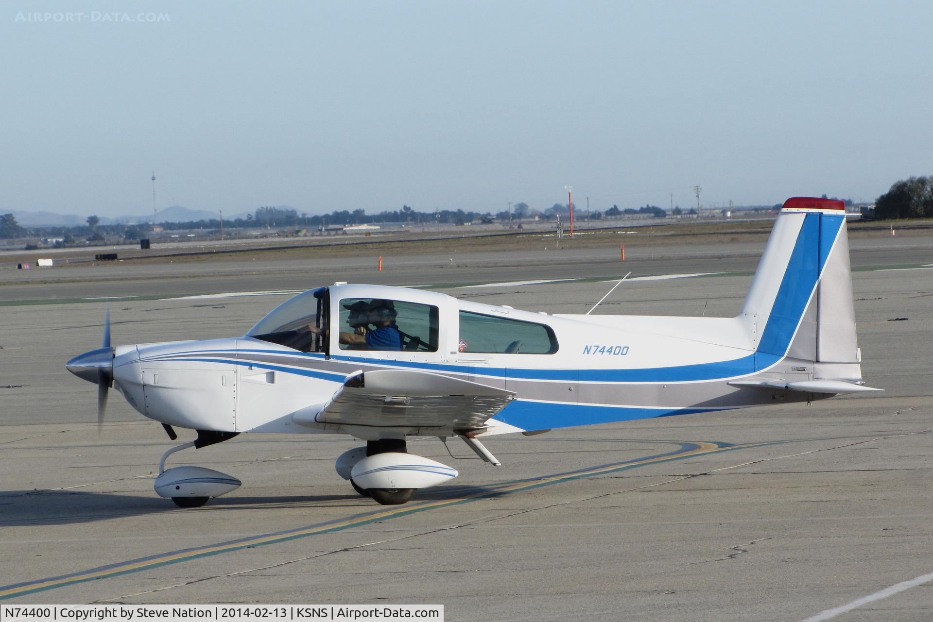 N74400, 1976 Grumman American AA-5B Tiger C/N AA5B-0213, privately-owned Grumman AA-5B from Palo Alto, CA visiting Salinas Municipal Airport, CA