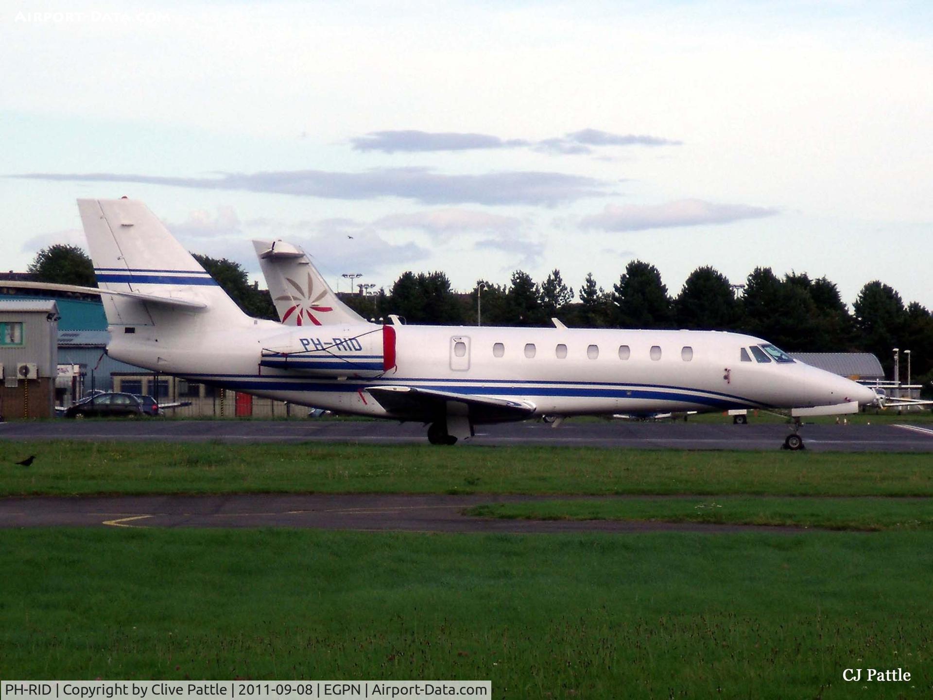PH-RID, 2008 Cessna 680 Citation Sovereign C/N 680-0212, On the ramp at Dundee Riverside Airport EGPN