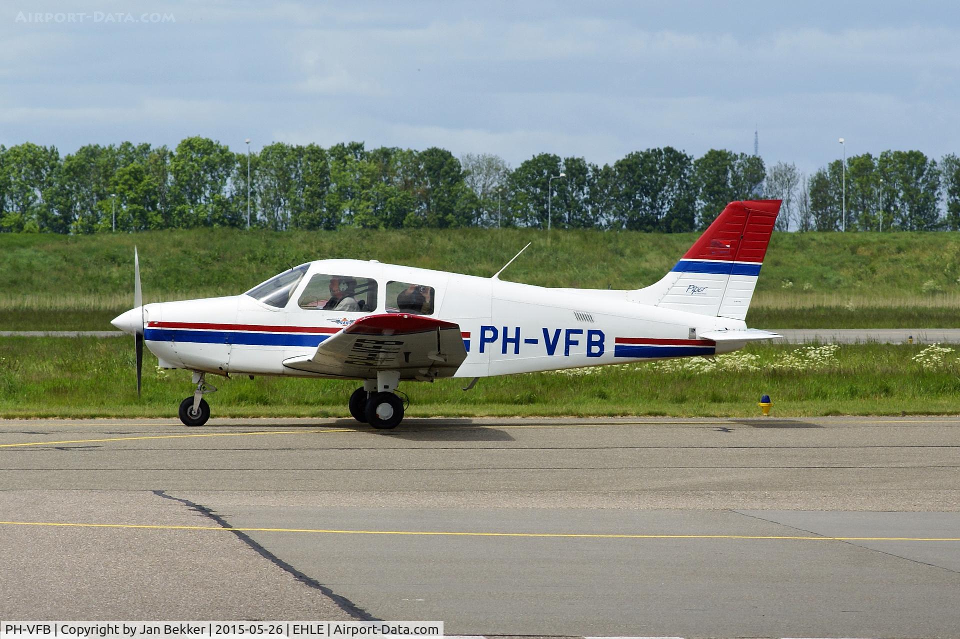 PH-VFB, 1994 Piper PA-28-161 C/N 2841361, Lelystad Airport
