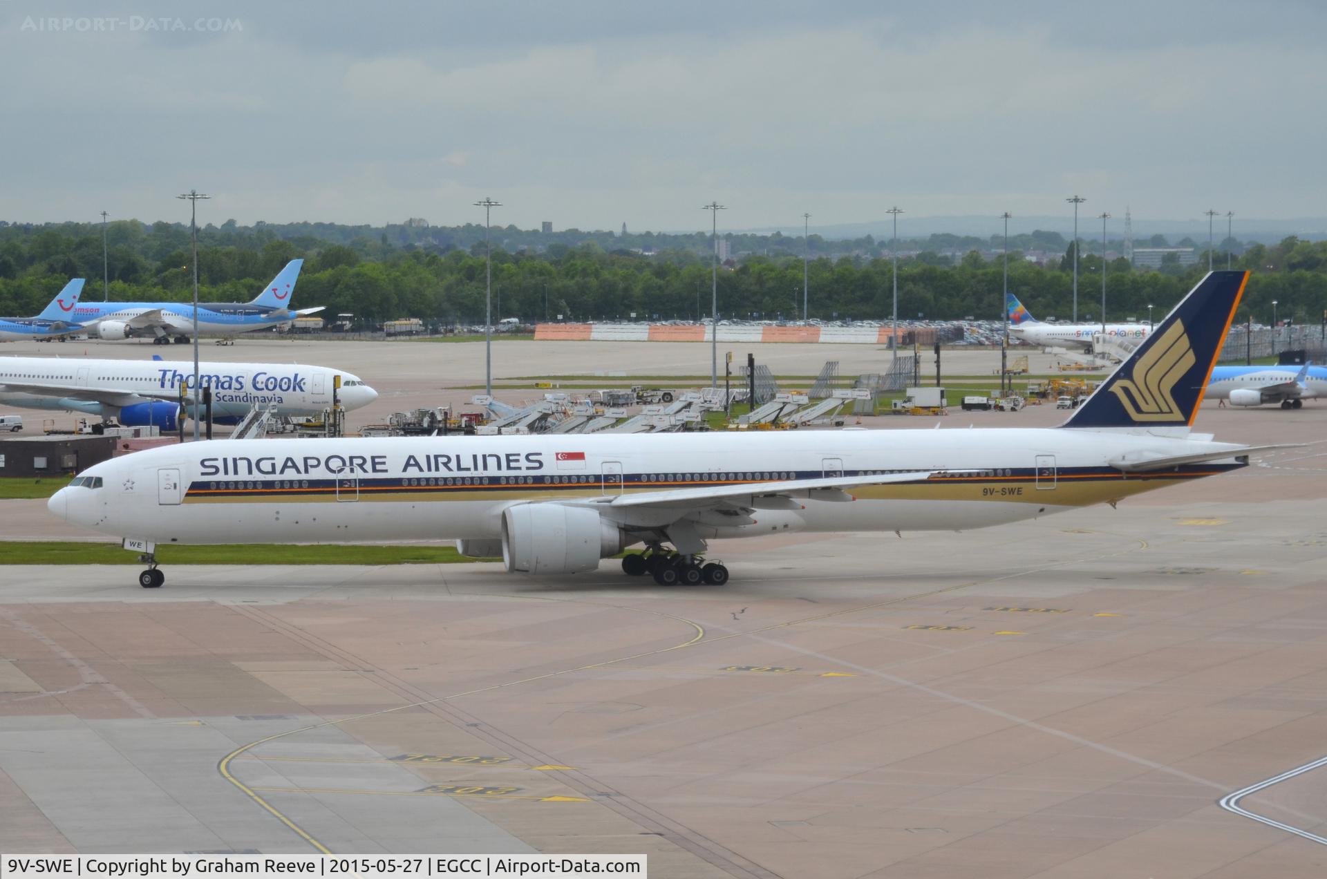 9V-SWE, 2006 Boeing 777-312/ER C/N 34570, About to depart from Manchester.