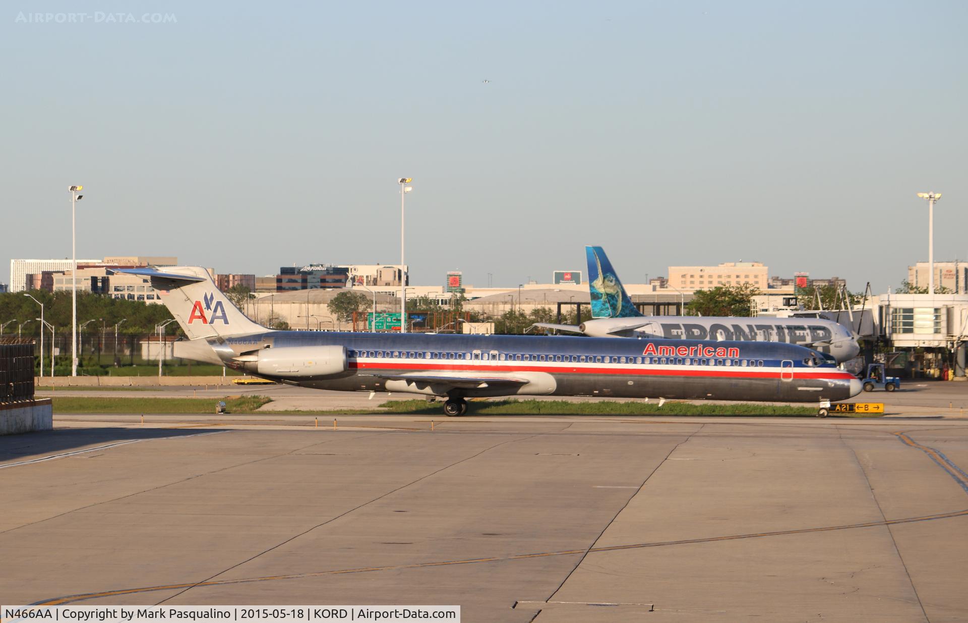 N466AA, 1988 McDonnell Douglas MD-82 (DC-9-82) C/N 49596, MD-82