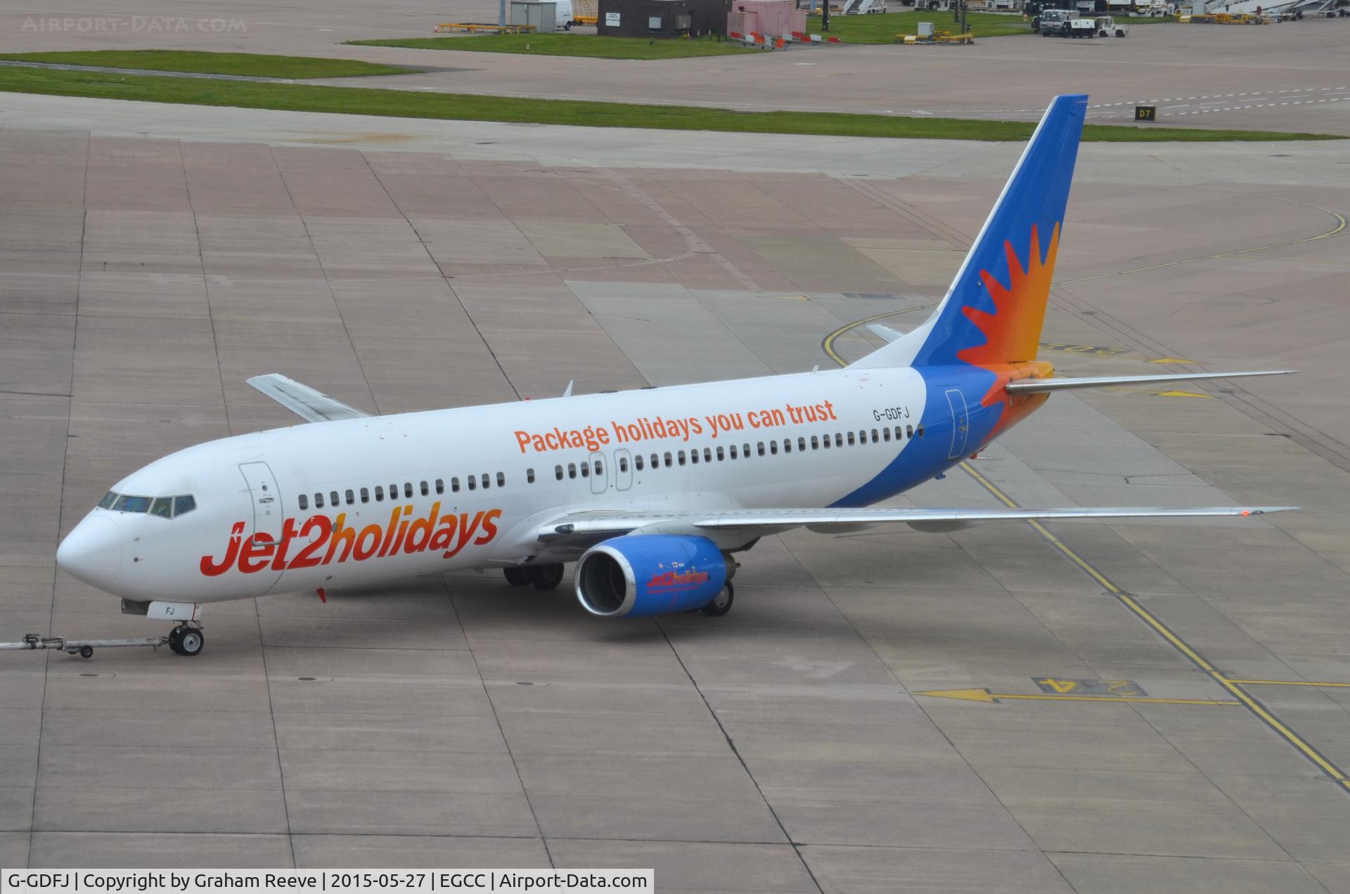 G-GDFJ, 2000 Boeing 737-804 C/N 28229, About to depart.