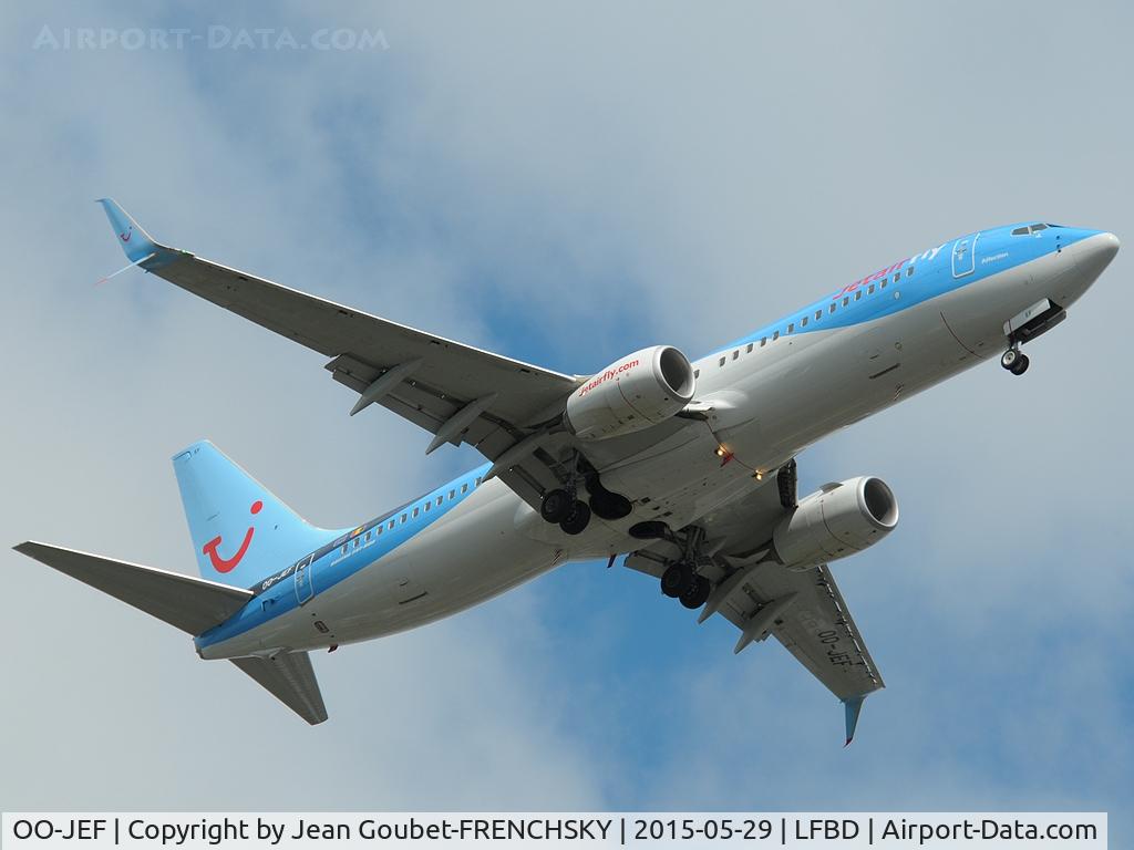 OO-JEF, 2014 Boeing 737-8K5 C/N 44271, with split scimitar winglets TB5451 from RAK landing 23