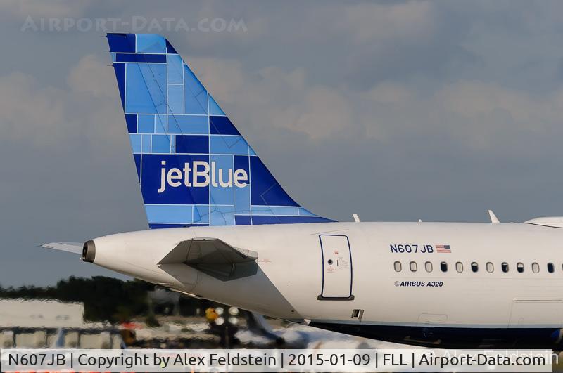 N607JB, 2005 Airbus A320-232 C/N 2386, Ft. Lauderdale