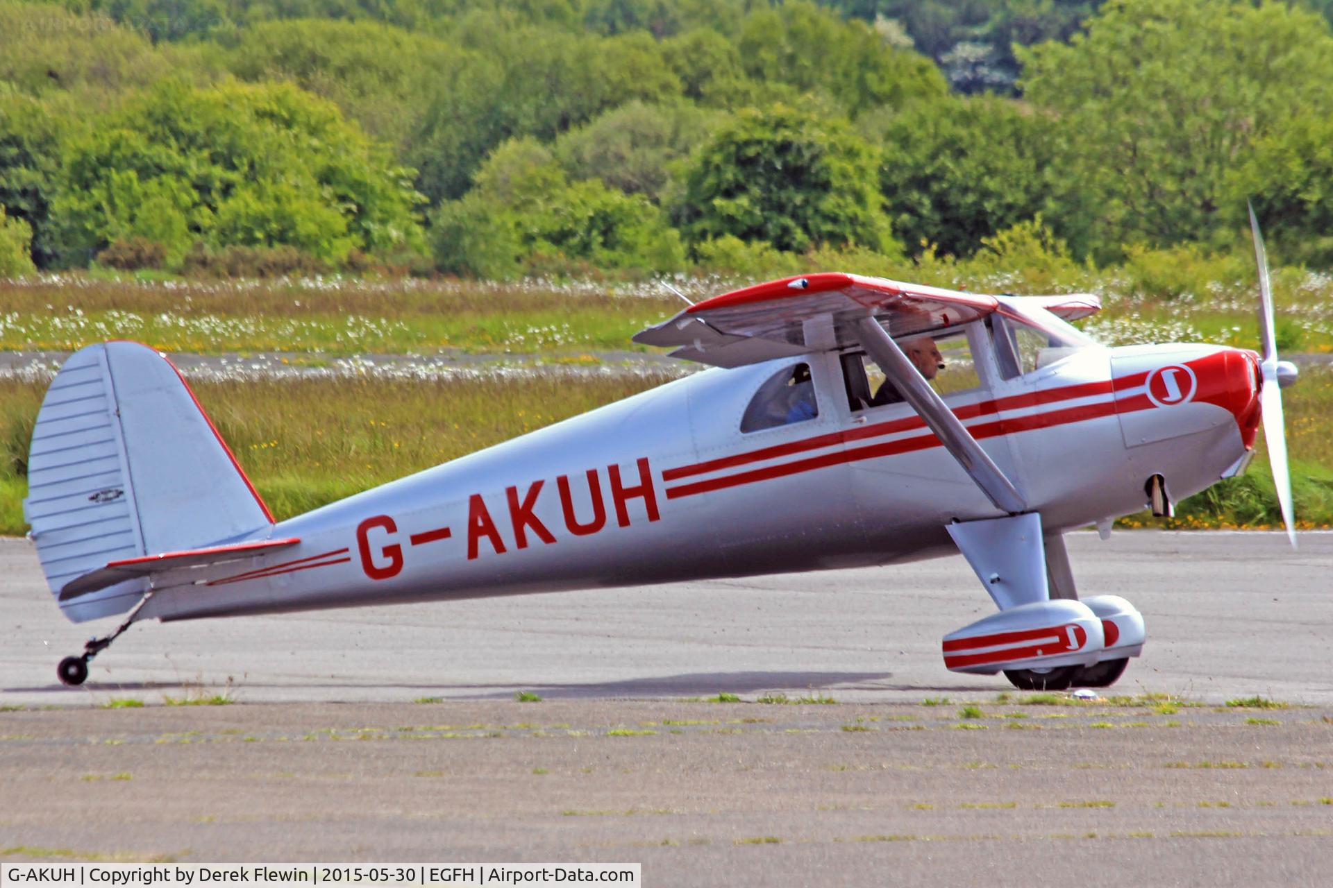 G-AKUH, 1946 Luscombe 8E Silvaire C/N 4644, Silvaire Deluxe, Wellesbourne Mountford based, previously NC1917k, N1917K, G-AKUH, G-GIST, seen preparing for departure.