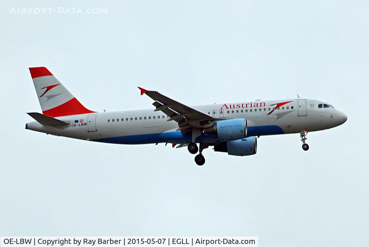 OE-LBW, 2001 Airbus A320-214 C/N 1678, Airbus A320-214 [1678] (Austrian Airlines) Home~G 07/05/2015. On approach 27L.