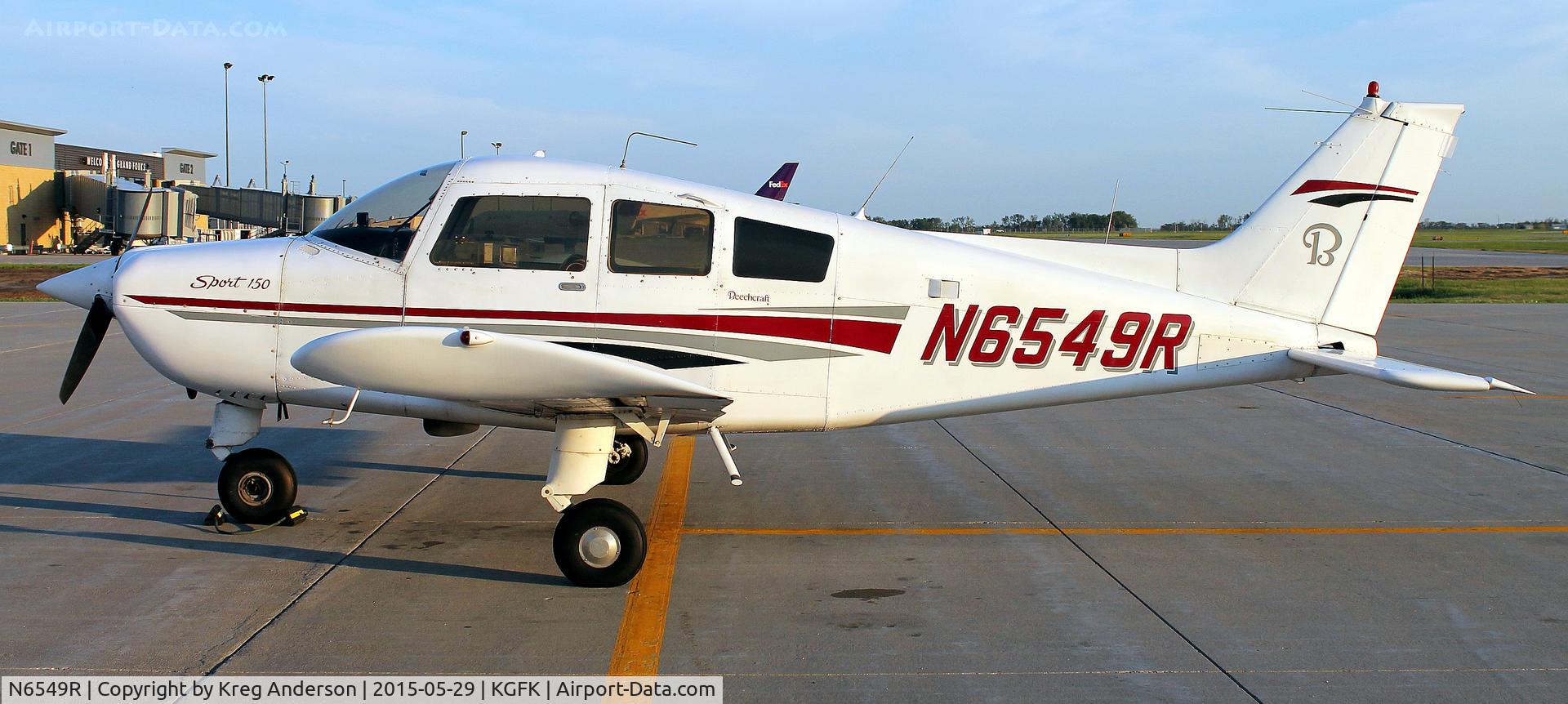 N6549R, 1974 Beech B19 Sport 150 C/N MB-717, Beech B19 Musketeer Sport on the ramp in Grand Forks, ND.