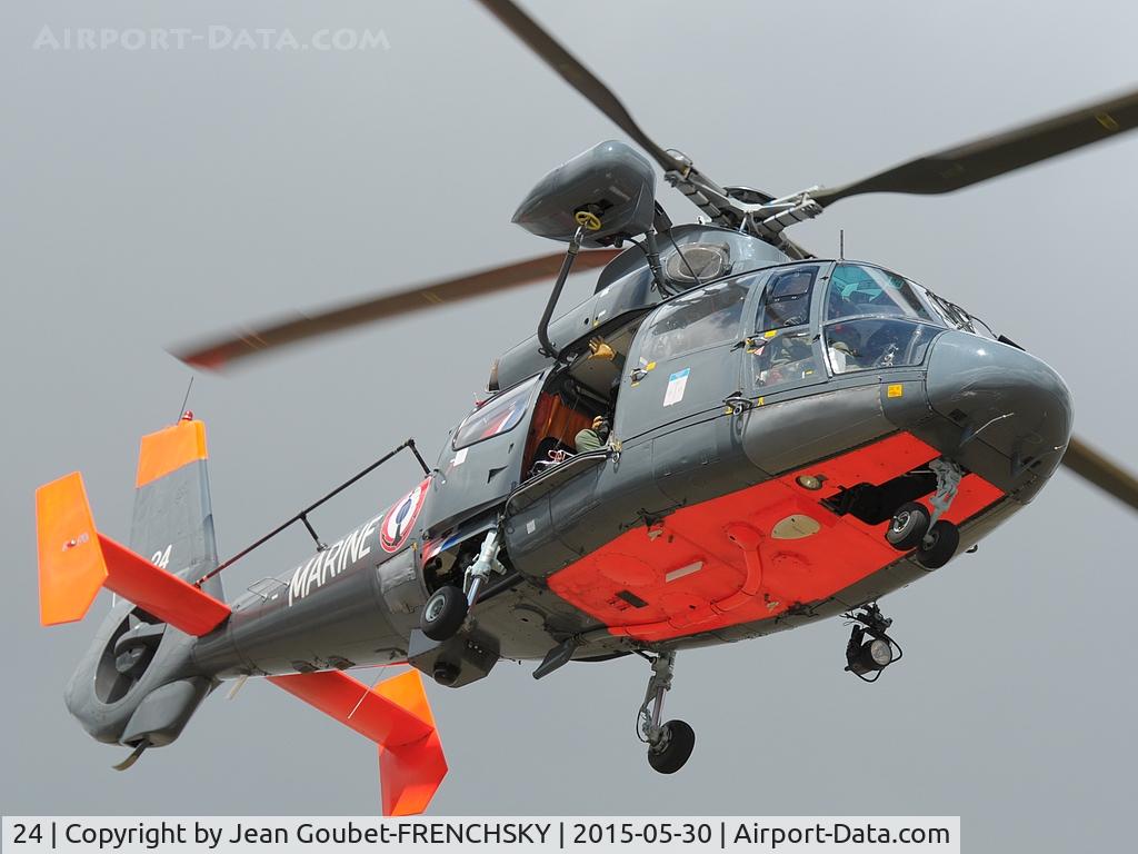 24, Aerospatiale AS-365N Dauphin 2 C/N 6024, FRENCH NAVY training at Bordeaux center