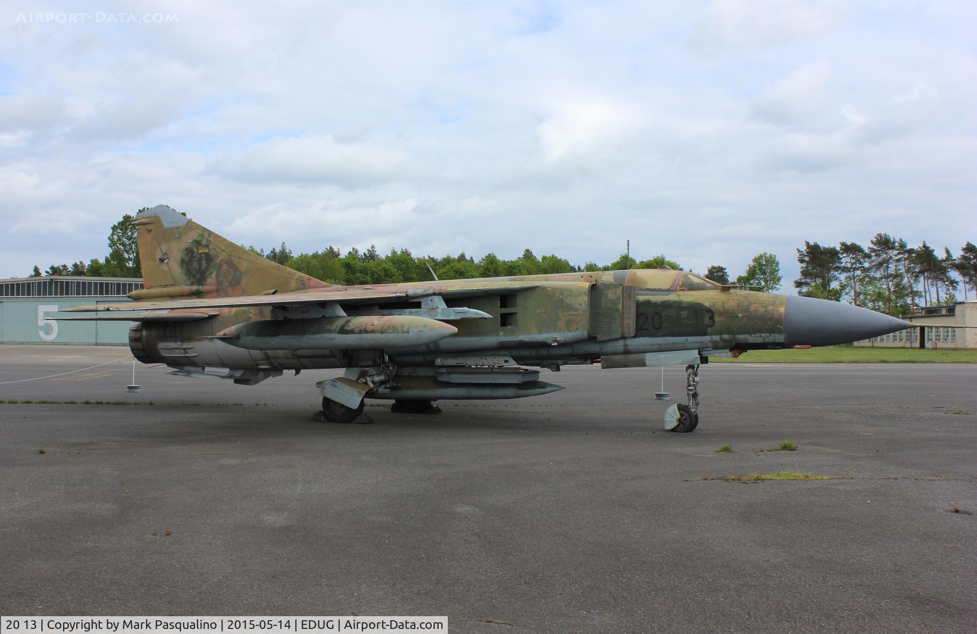 20 13, Mikoyan-Gurevich MiG-23ML C/N 0390324624, MiG-23ML