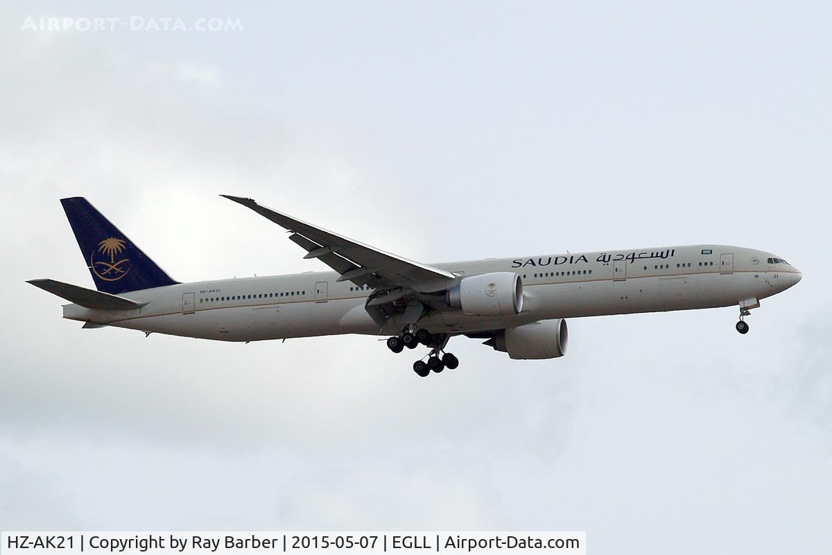 HZ-AK21, 2013 Boeing 777-368/ER C/N 41057, Boeing 777-368ER [41057] (Saudia) Home~G 07/05/2015