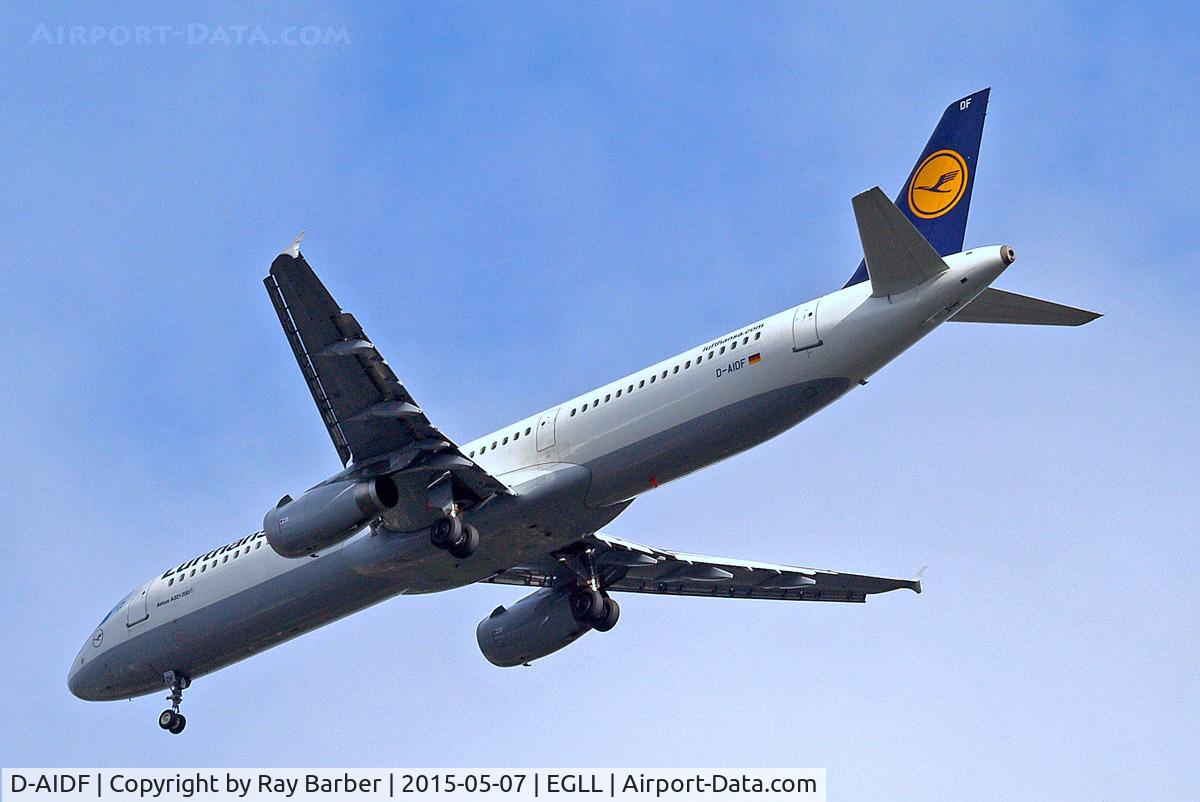 D-AIDF, 2011 Airbus A321-231 C/N 4626, Airbus A321-231 [4626] (Lufthansa) Home~G 07/05/2015. On approach 27R.