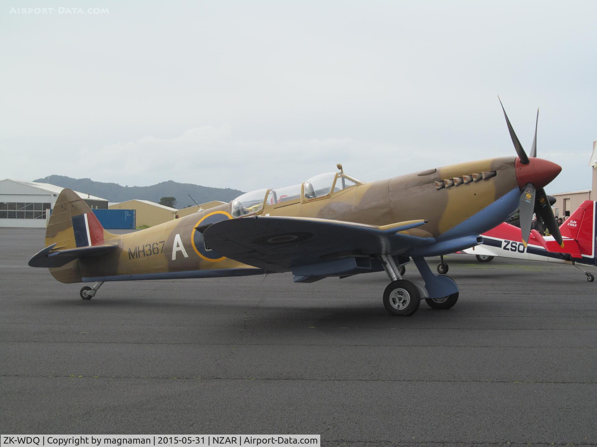 ZK-WDQ, Supermarine 509 Spitfire TR.IX C/N CBAF.5487, Open day at Ardmore