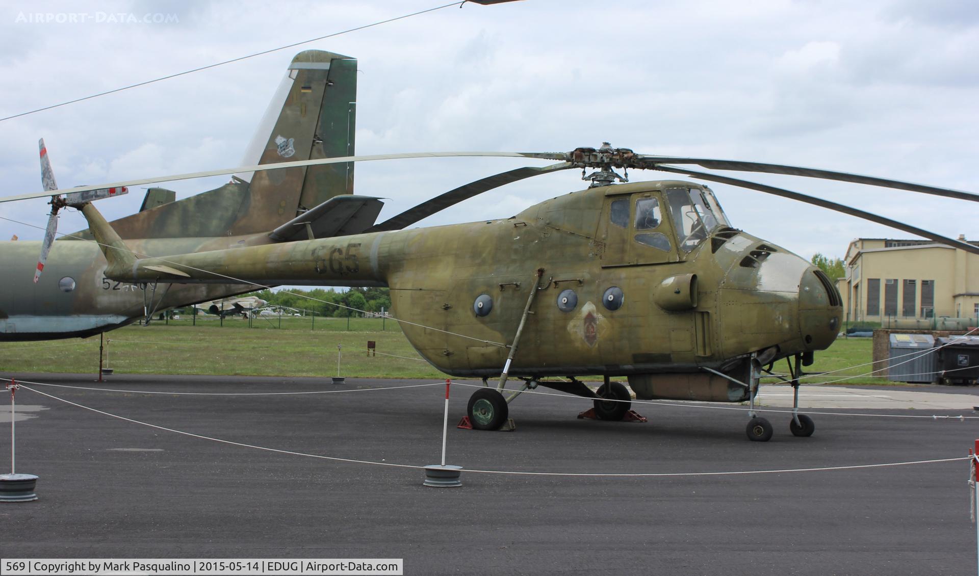 569, 1963 Mil Mi-4A Hound C/N 13146, Mil Mi-17