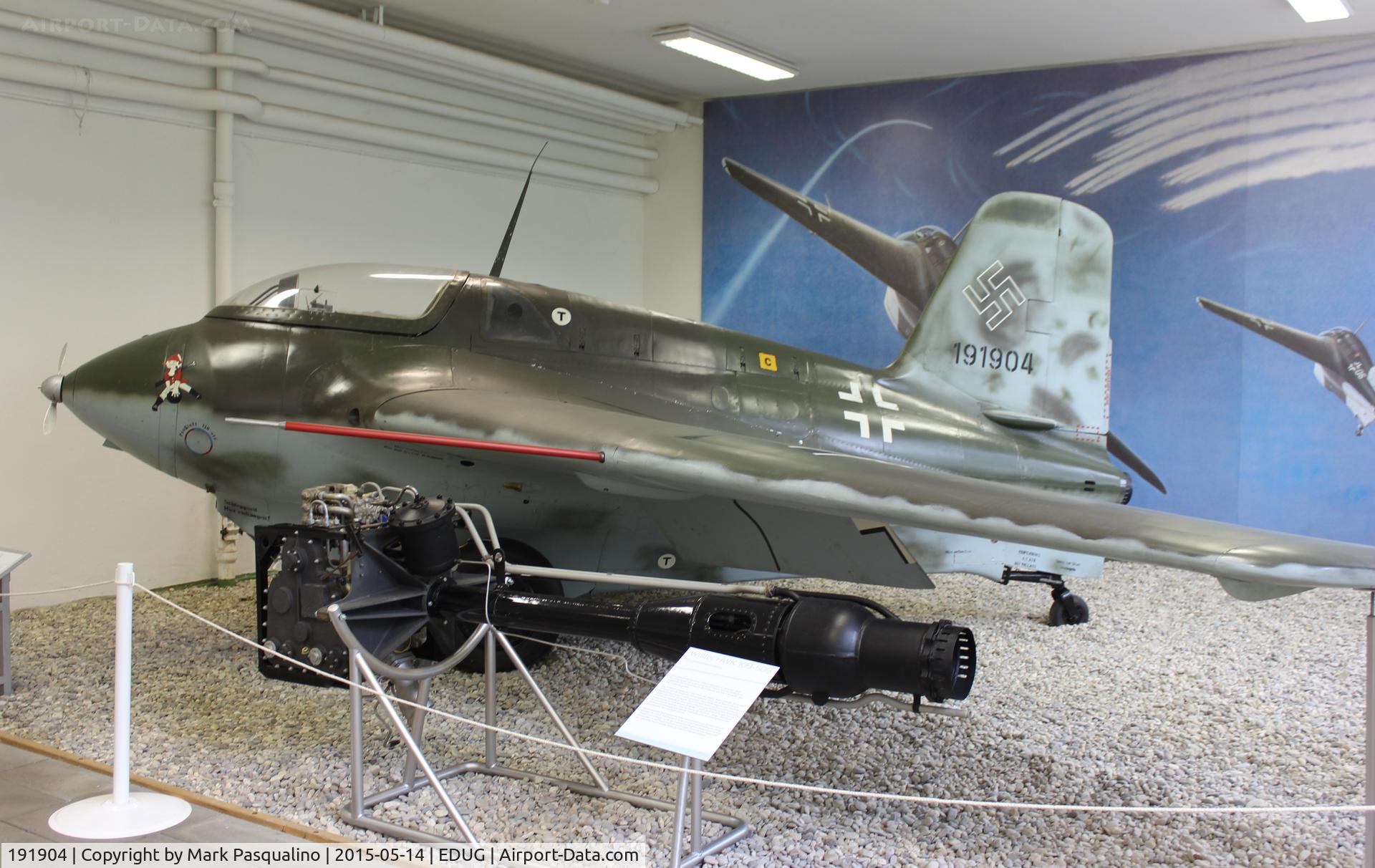 191904, Messerschmitt Me-163B-1a Komet C/N 191904, Me-163B-1a