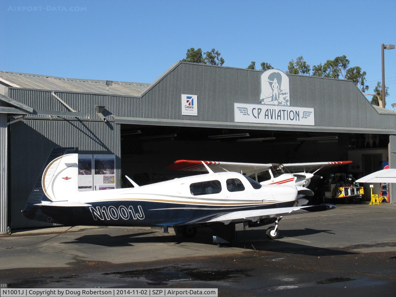 N1001J, Mooney M20J 201 C/N 24-3095, 1989 Mooney M20J 201, Lycoming IO-360-A&C 200 Hp, 28 volt electrical system, first M20 with curved window corners, 65 built of this model in that year.