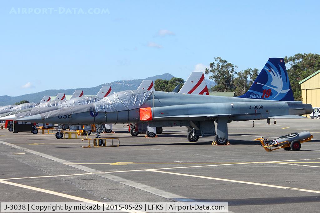 J-3038, 1979 Northrop F-5E Tiger II C/N L.1038, Parked