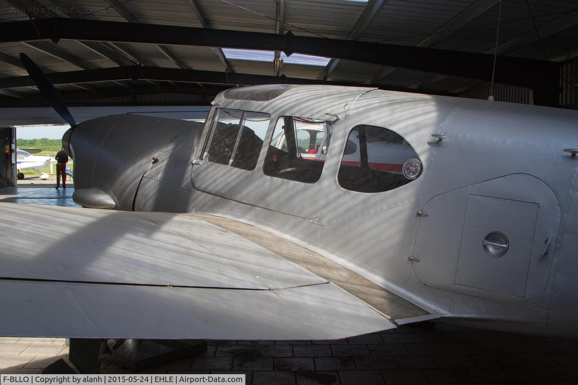 F-BLLO, Nord 1101 Noralpha C/N 179, In the back corner of an Early Birds Foundation hangar at Lelystad