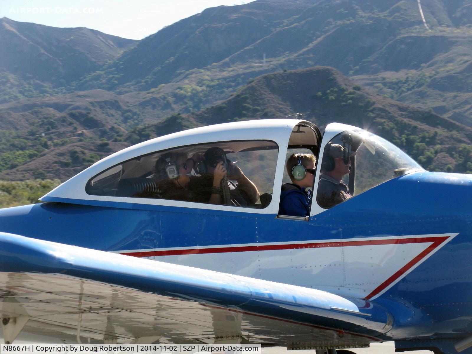 N8667H, 1947 North American Navion C/N NAV-4-667, 1947 North American NAVION, Continental IO-520 285 Hp upgrade, taxi to Rwy 04 Young Eagles flight