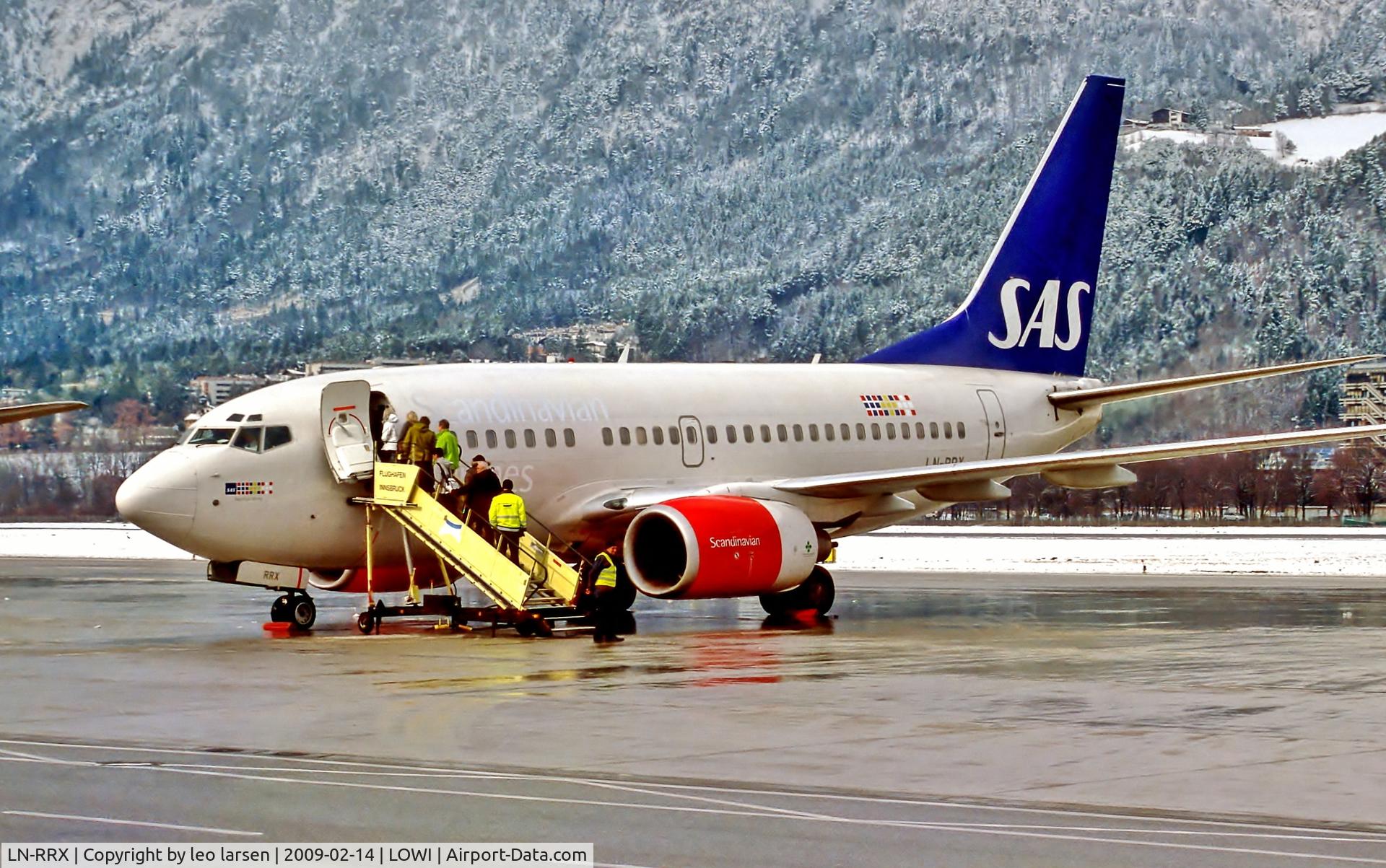 LN-RRX, 1998 Boeing 737-683 C/N 28296, Innsbruck 14.2.2009