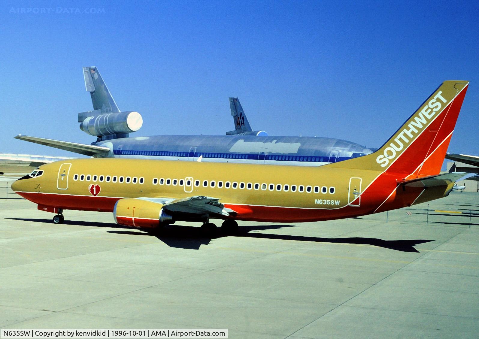N635SW, 1996 Boeing 737-3H4 C/N 27708, Copied from slide.