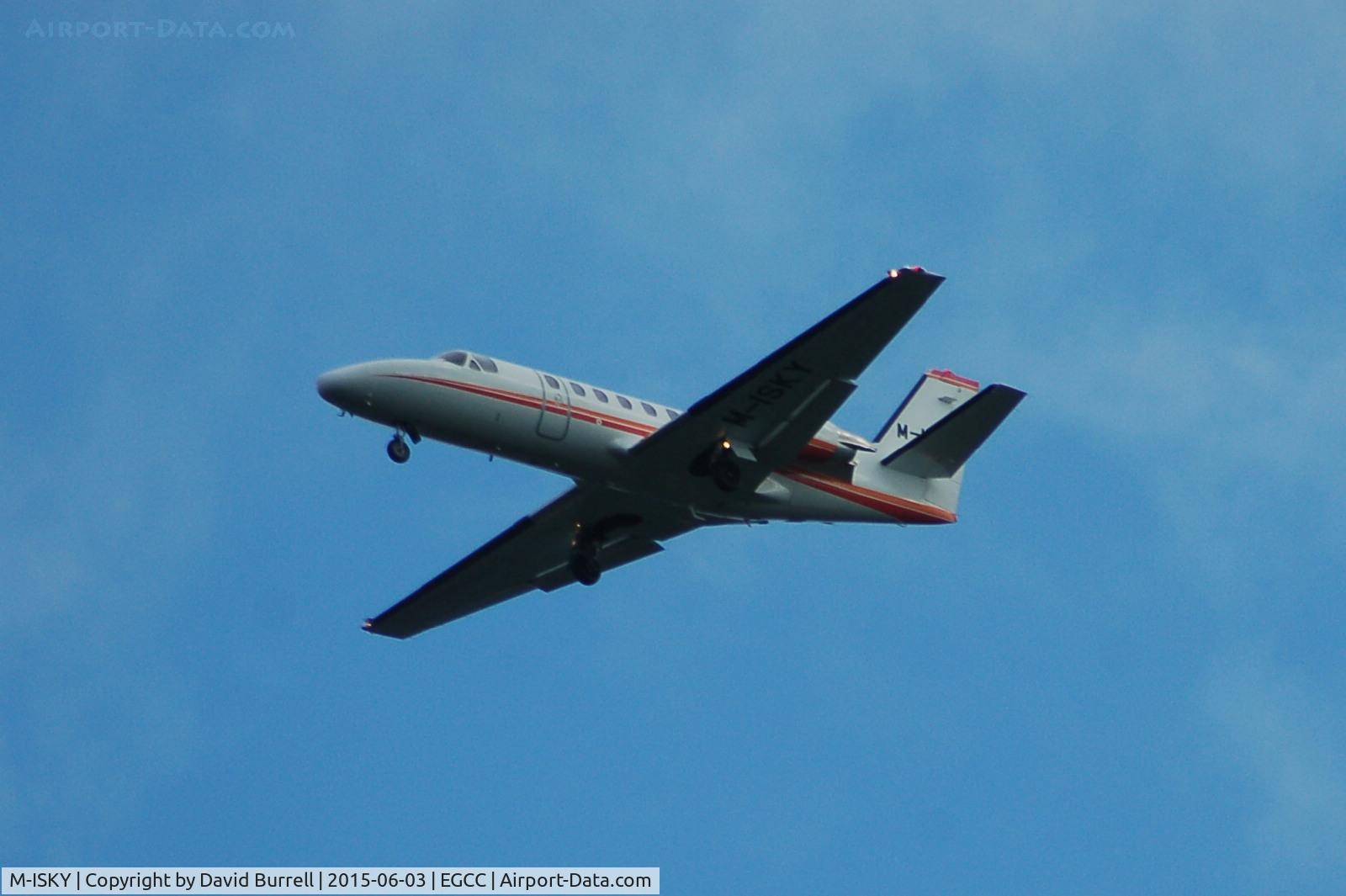 M-ISKY, 1999 Cessna 550 Citation Bravo C/N 550-0870, Cessna Citation Bravo M-ISKY on approach to Manchester Airport .