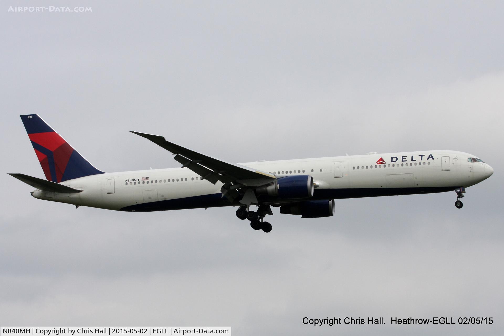 N840MH, 2001 Boeing 767-432/ER C/N 29718, Delta