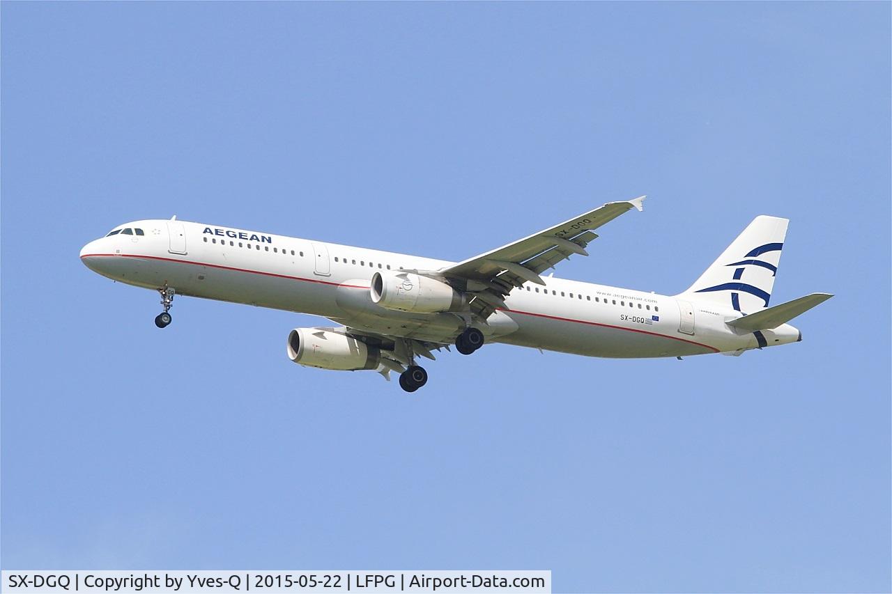 SX-DGQ, 2007 Airbus A321-232 C/N 3322, Airbus A321-232, Short approach rwy 27R, Roissy Charles De Gaulle Airport (LFPG-CDG)