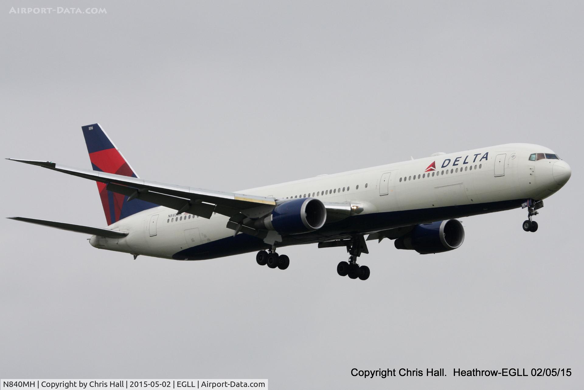N840MH, 2001 Boeing 767-432/ER C/N 29718, Delta