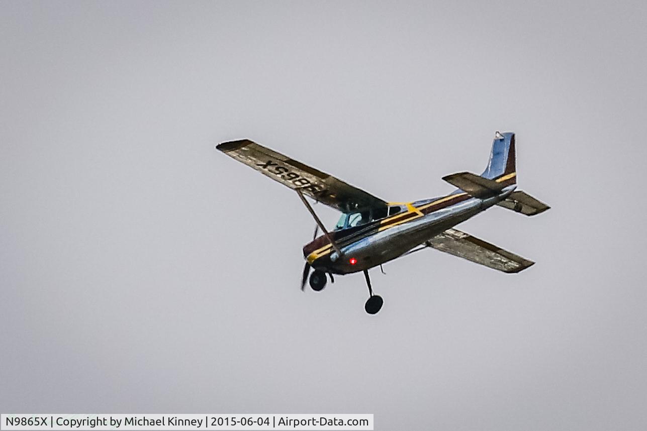 N9865X, 1961 Cessna 185 Skywagon C/N 185-0065, Near Kent Washington