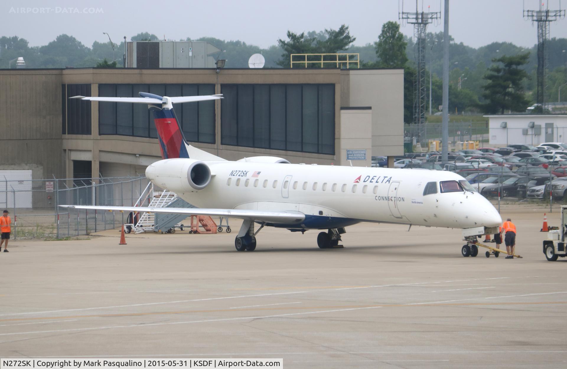 N272SK, 2000 Embraer ERJ-145LR (EMB-145LR) C/N 145306, EMB-145LR