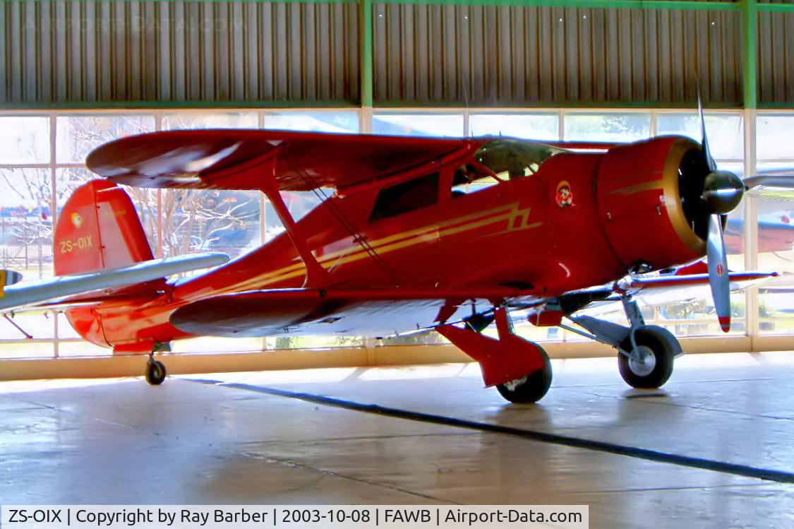 ZS-OIX, 1943 Beech D17S Staggerwing C/N 4922, Beech UC-43 Traveller [4922] Pretoria-Wonderboom~ZS 08/10/2003