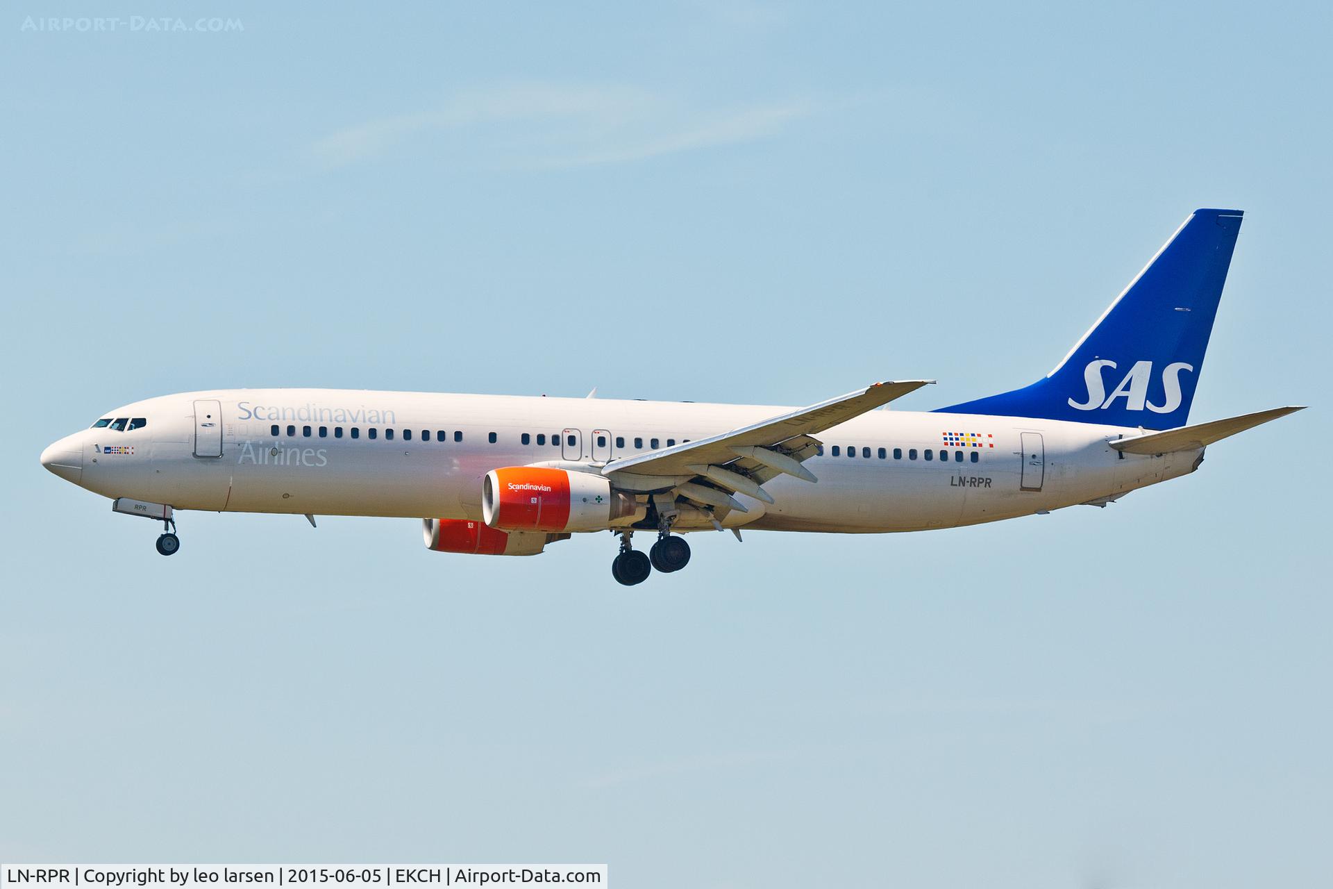LN-RPR, 2000 Boeing 737-883 C/N 30468, Copenhagen 5.6.15