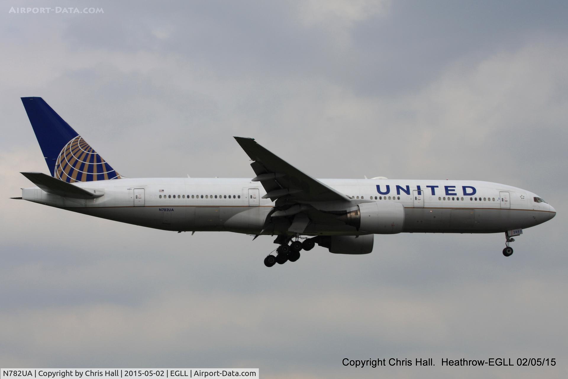 N782UA, 1997 Boeing 777-222 C/N 26948, United