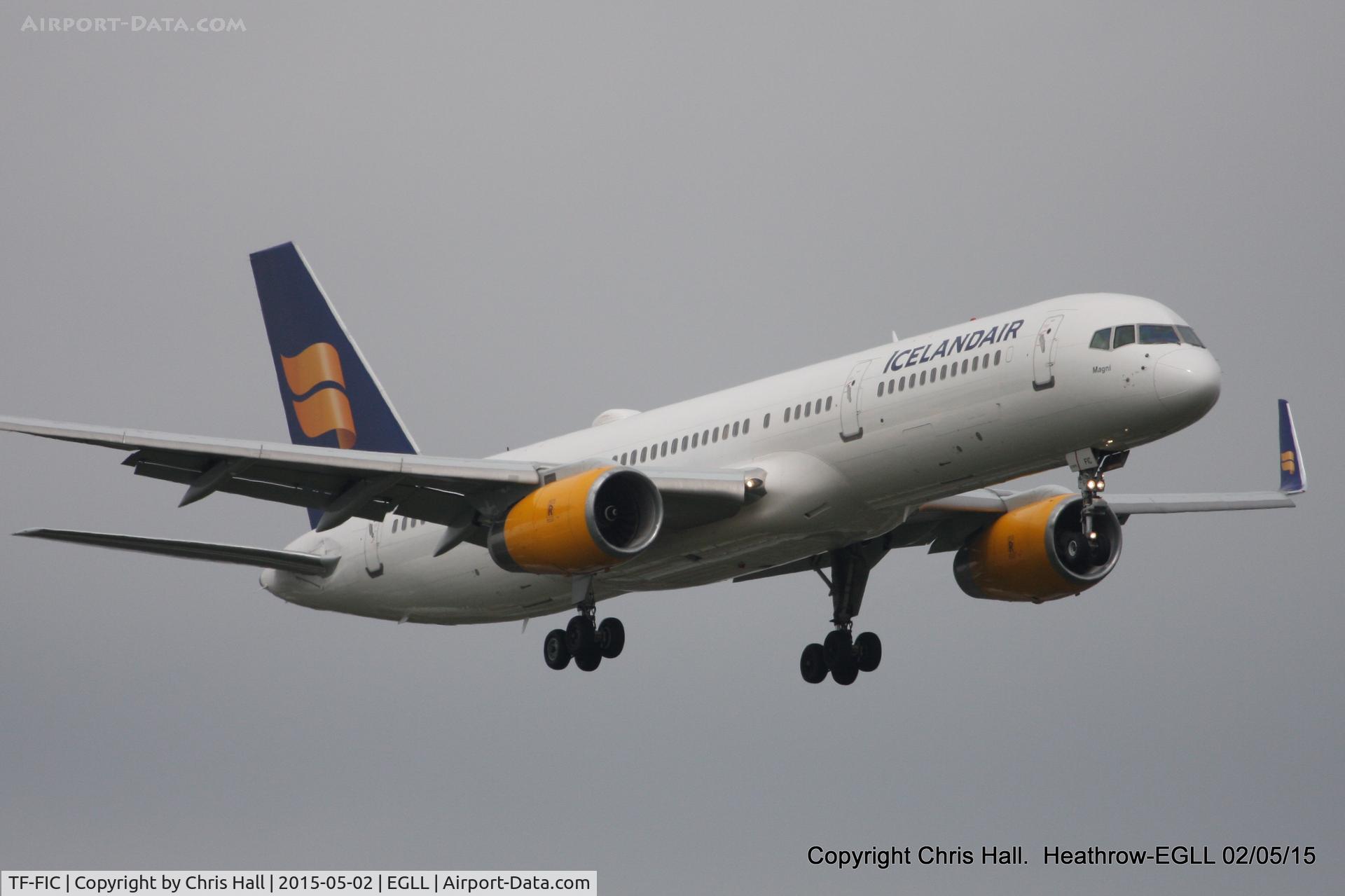 TF-FIC, 2000 Boeing 757-23N C/N 30735, Icelandair