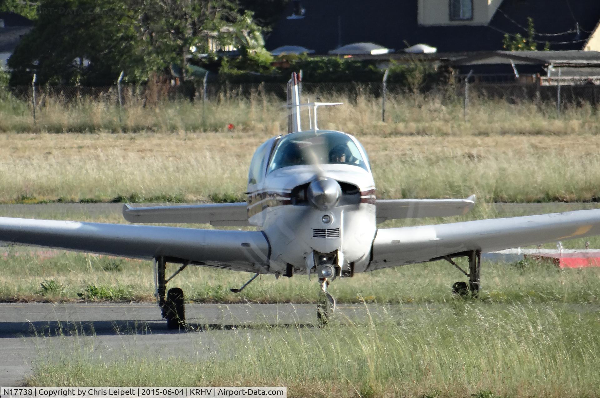 N17738, 1977 Beech F33A Bonanza C/N CE-702, A transient 1977 Beechcraft Bonanza F33A (WOODSTOCK, NY) clear of runway 31R taxing to Squadron 2 at Reid Hillview Airport, CA.