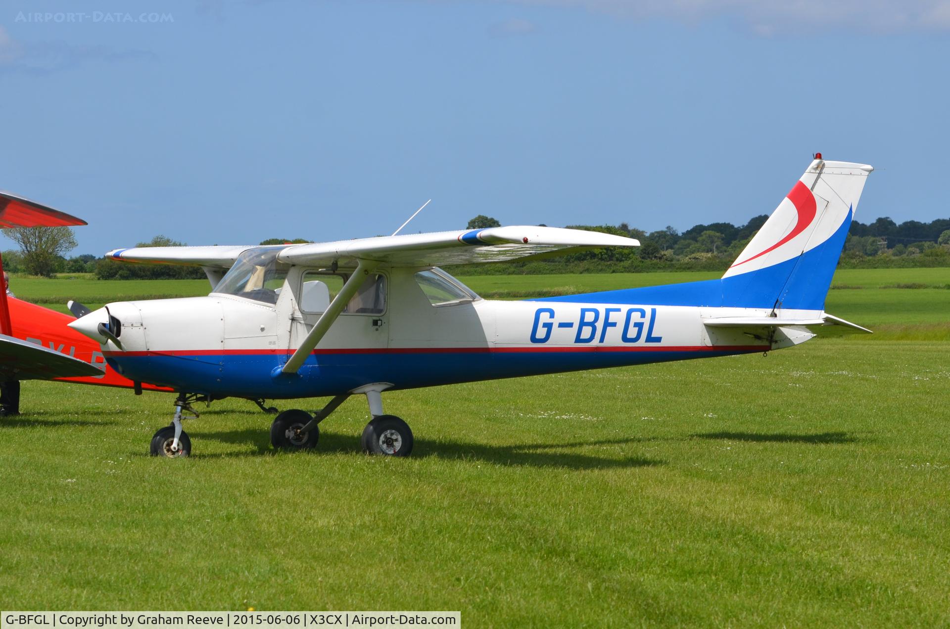 G-BFGL, 1977 Reims FA152 Aerobat C/N 0339, Parked at Northrepps.