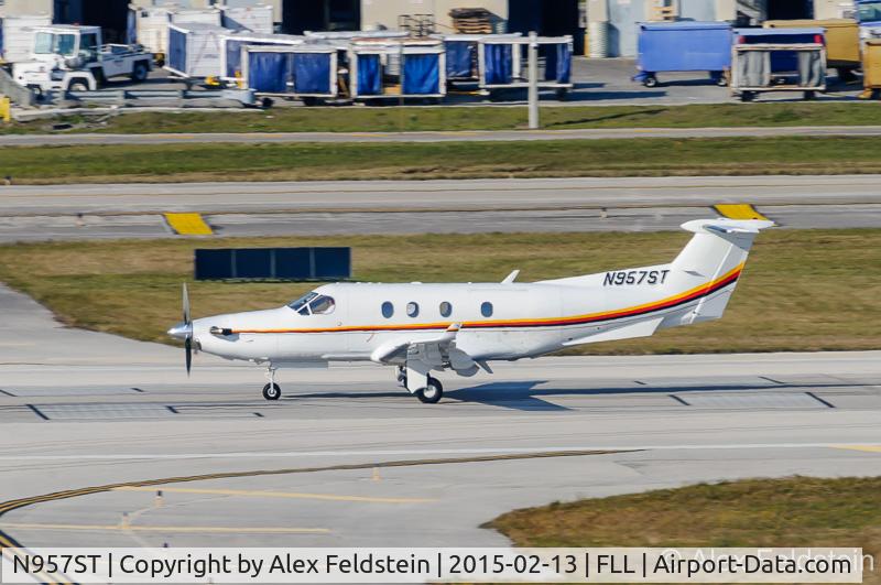 N957ST, 1999 Pilatus PC-12/45 C/N 295, Ft. Lauderdale