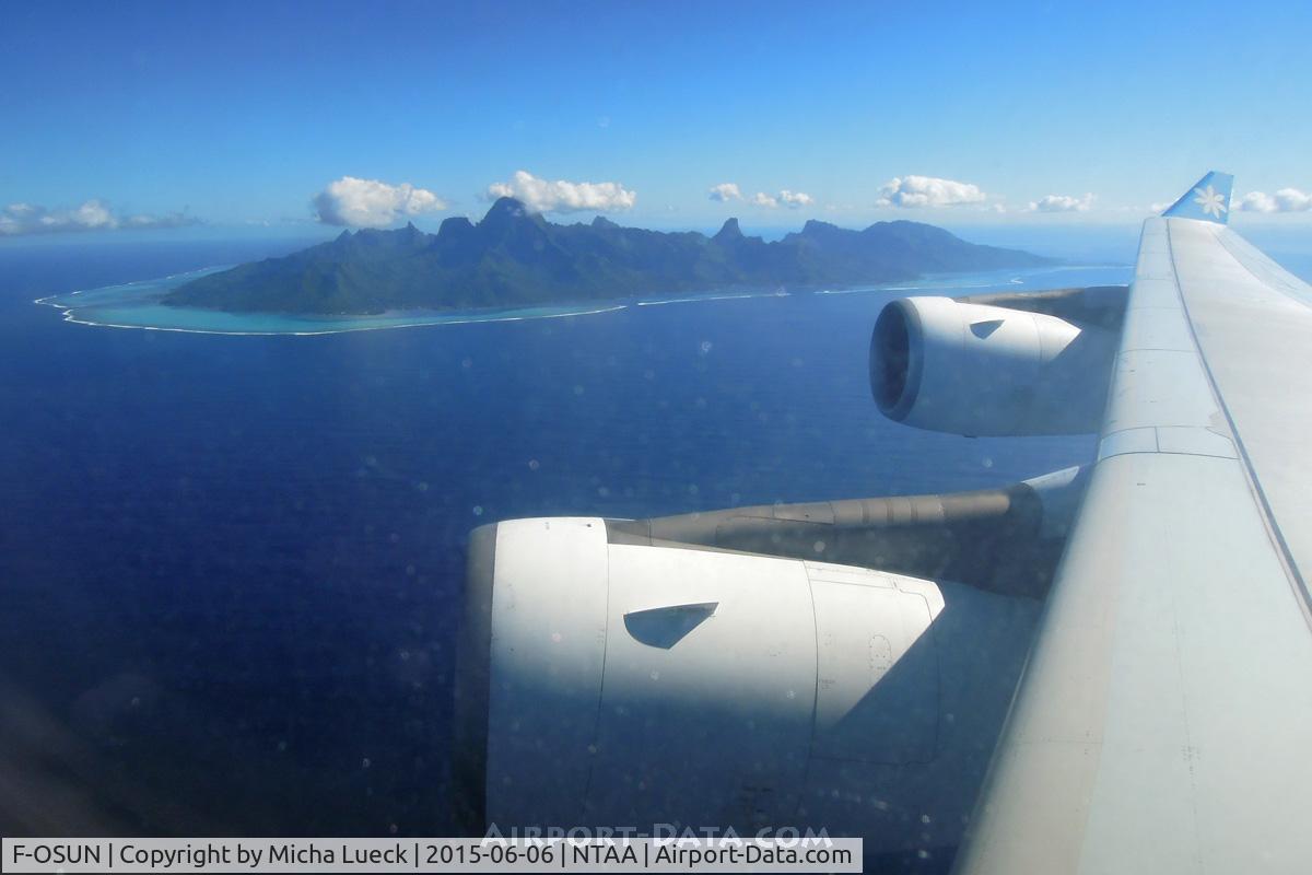 F-OSUN, 2001 Airbus A340-313 C/N 446, Climbing out of PPT, with a great view on Mo'orea