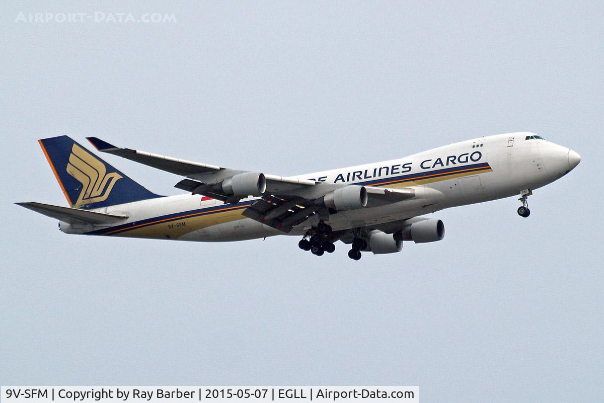 9V-SFM, 2003 Boeing 747-412F/SCD C/N 32898, Boeing 747-412F [32898] (Singapore Airlines Cargo) Home~G 07/05/2015. On approach 27L.