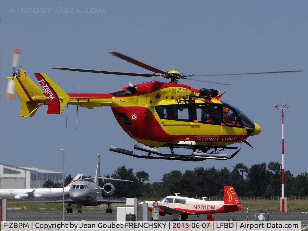 F-ZBPM, Eurocopter-Kawasaki EC-145 (BK-117C-2) C/N 9022, DRAGON 33 take off to CHU