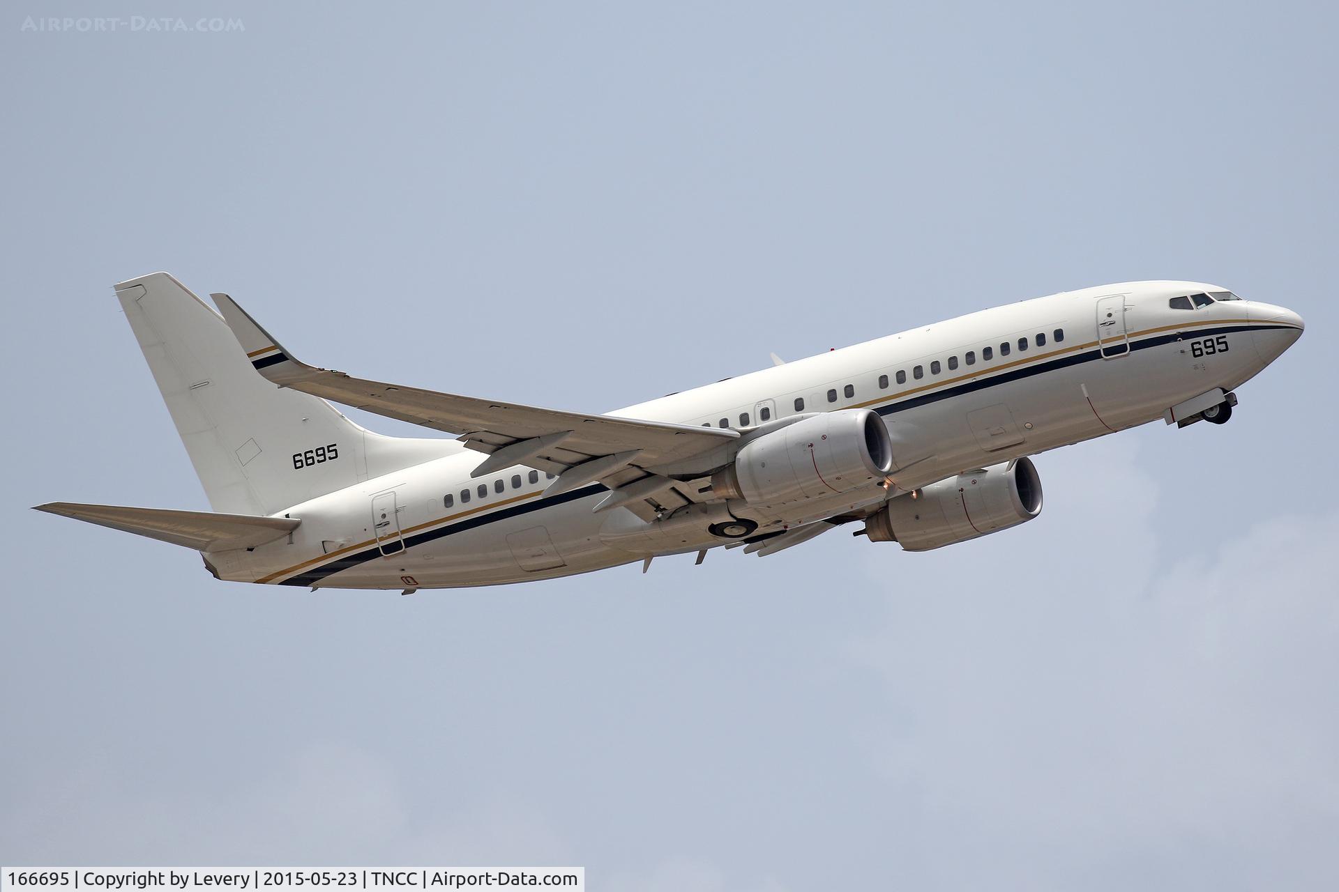 166695, 2010 Boeing C-40A Clipper C/N 40574, Taxi on the move!!