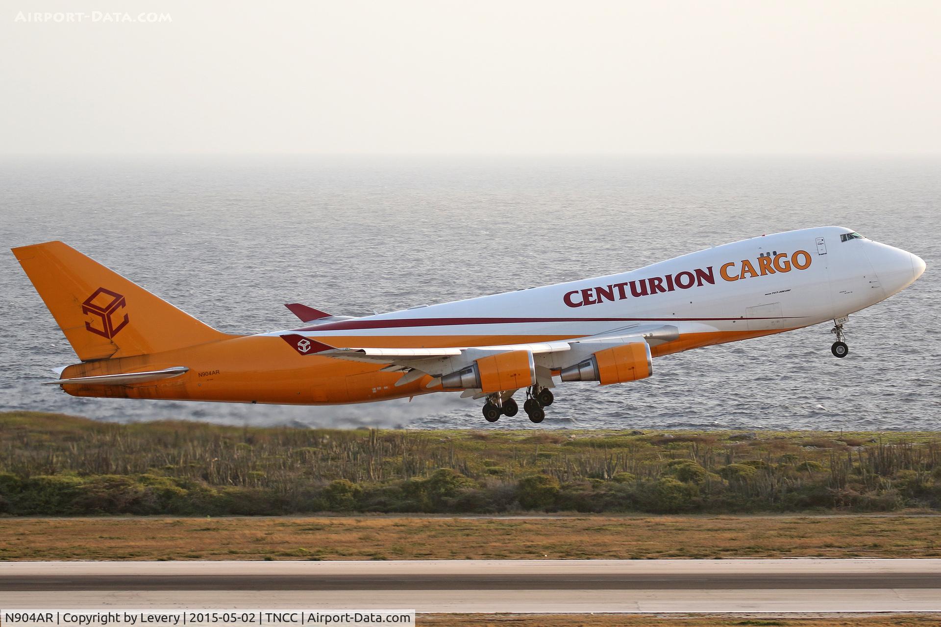 N904AR, 2005 Boeing 747-428F/ER/SCD C/N 33097, After a long night shift offloading, nice early departure.