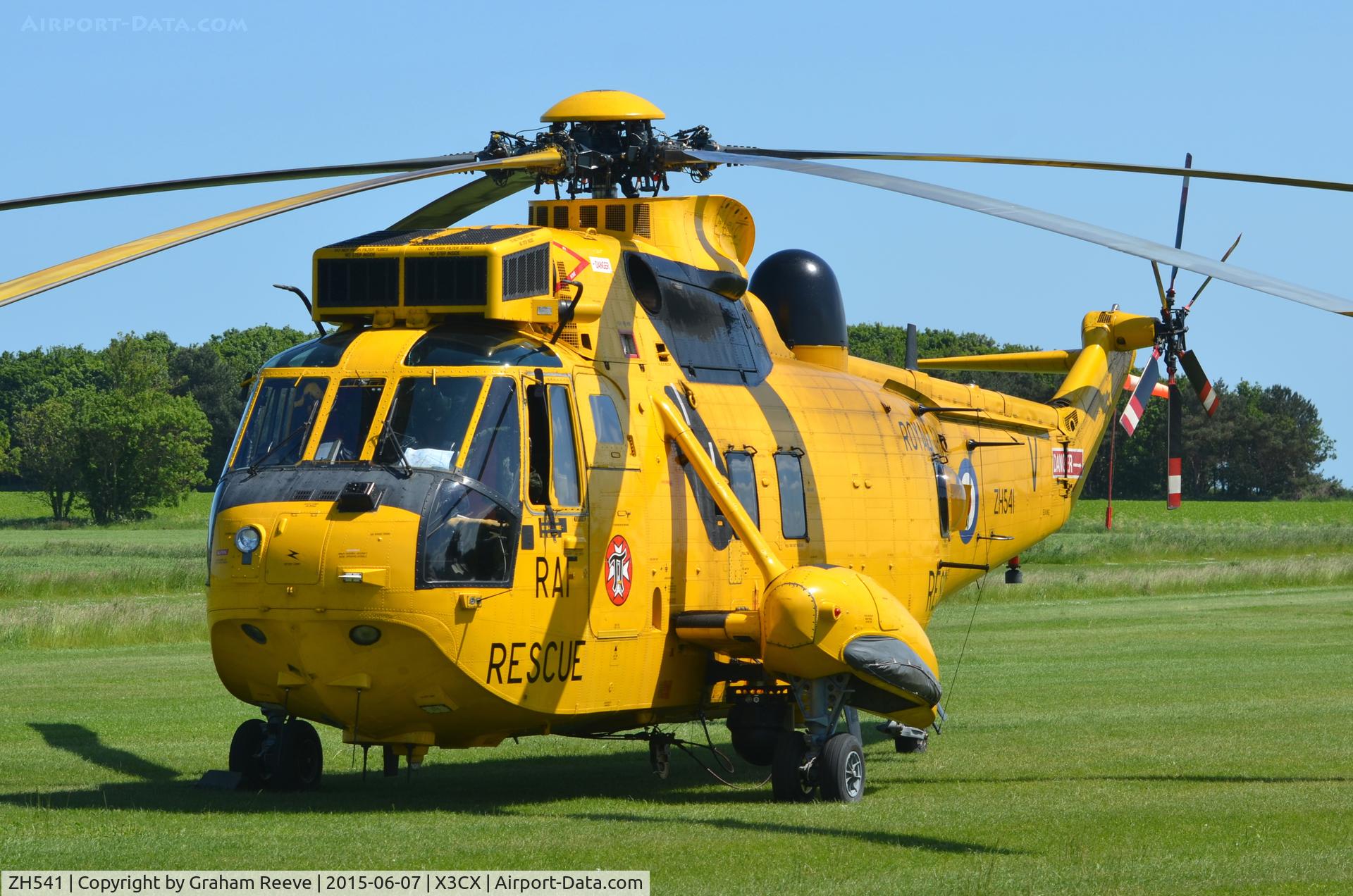 ZH541, Westland Sea King HAR.3A C/N WA1007, Parked at Northrepps.