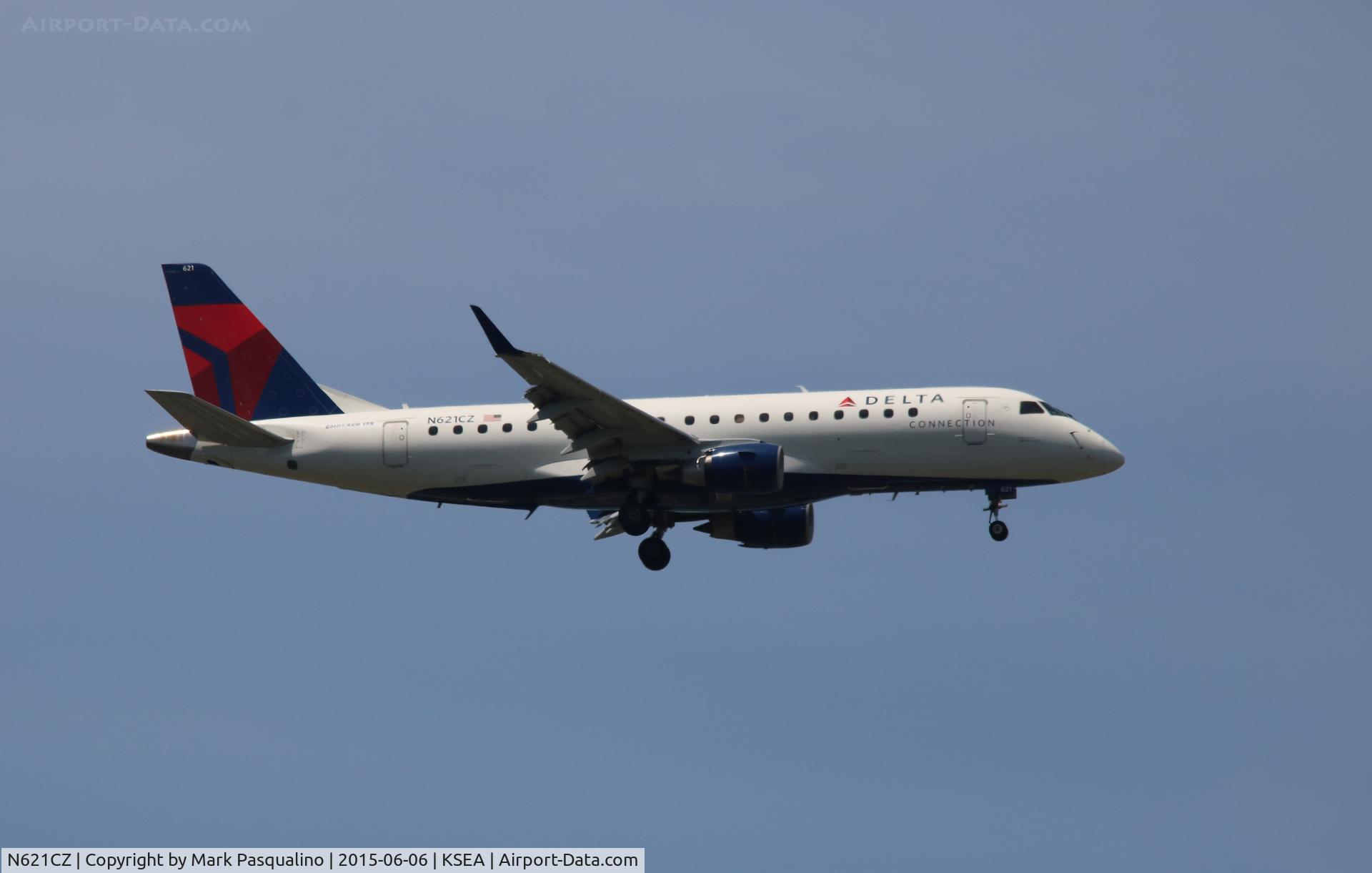 N621CZ, 2008 Embraer 175LR (ERJ-170-200LR) C/N 17000218, ERJ 170-200 LR