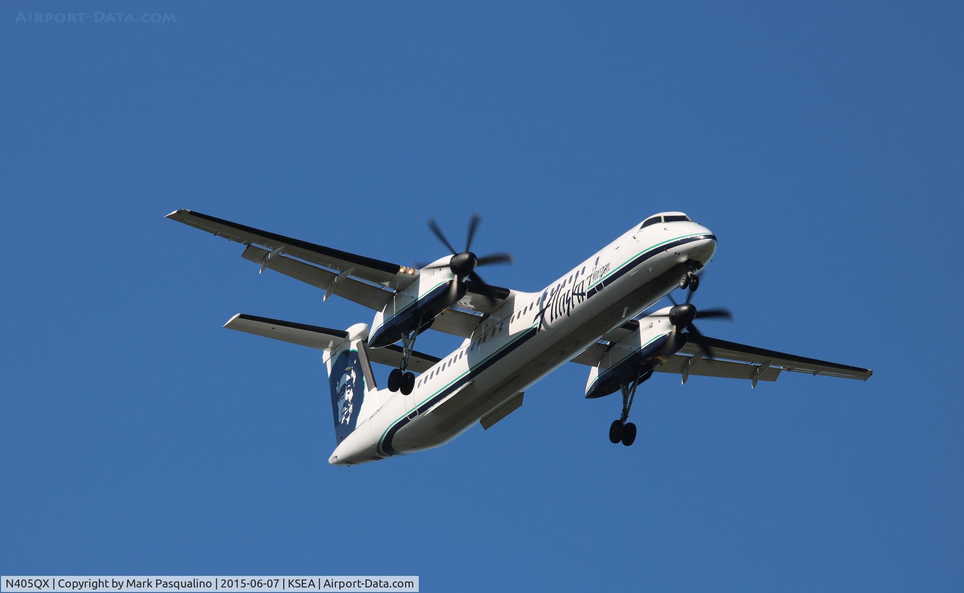 N405QX, 2001 Bombardier DHC-8-402 Dash 8 C/N 4047, DHC-8-402
